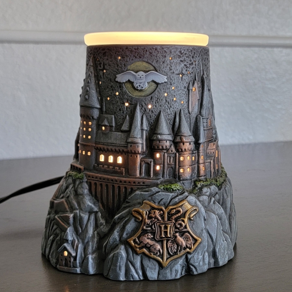 Scensty Hogwarts Wax Warmer